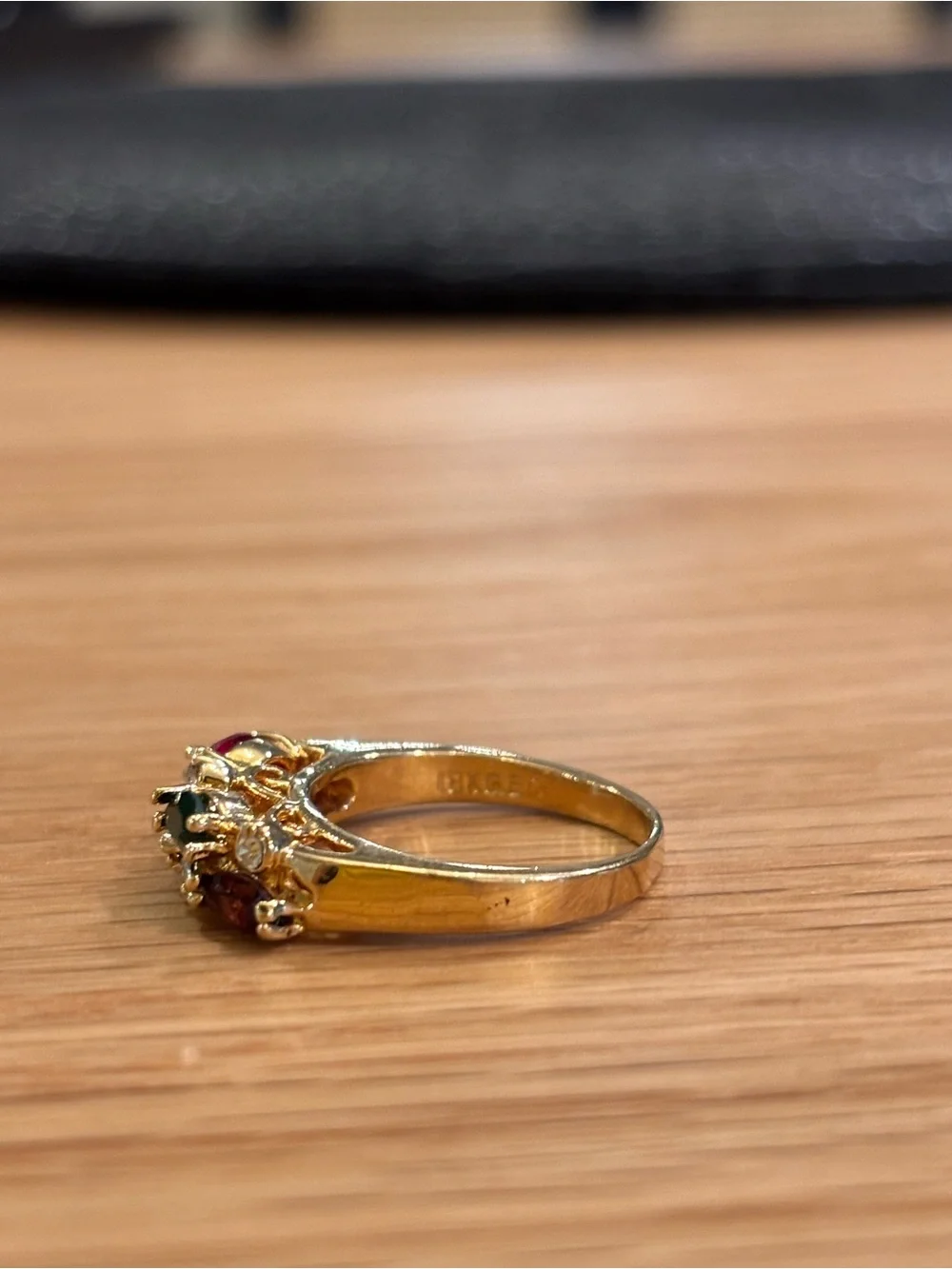 Gold plated vintage rings with gem stones - Picture 4 of 6